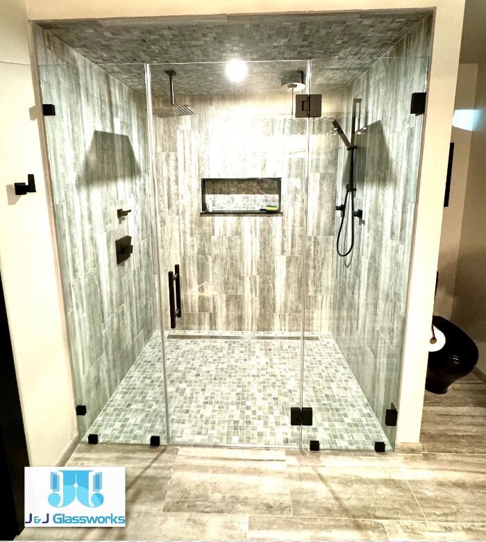 Images J & J Glassworks LLC