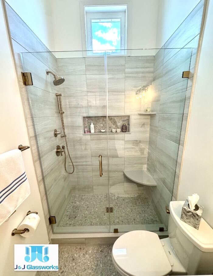 Images J & J Glassworks LLC