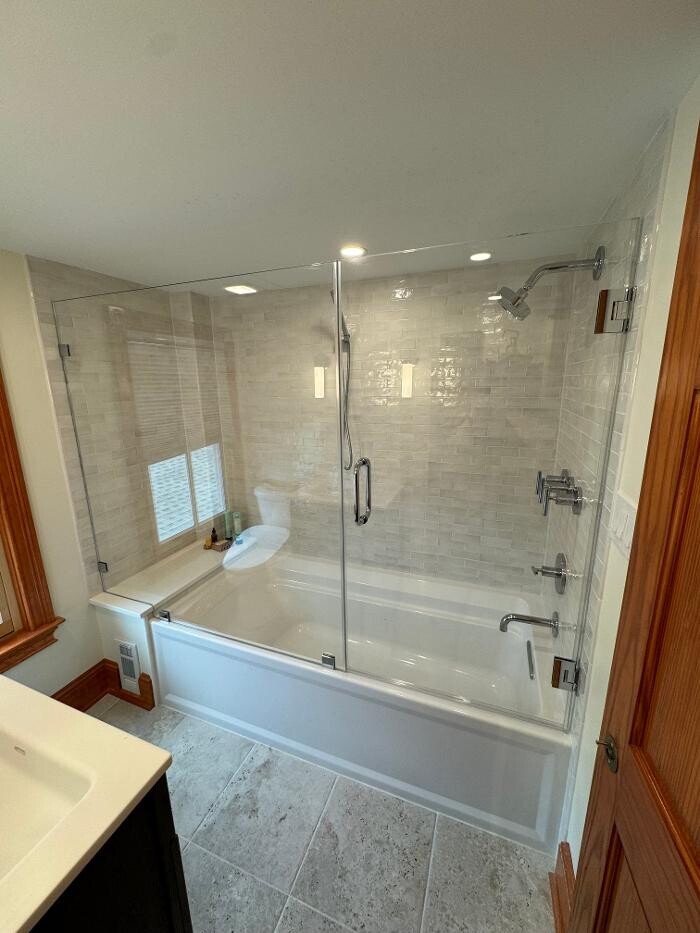 Images J & J Glassworks LLC