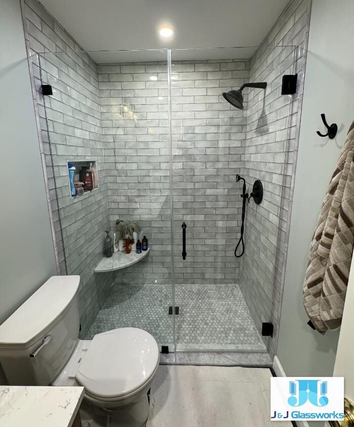 Images J & J Glassworks LLC