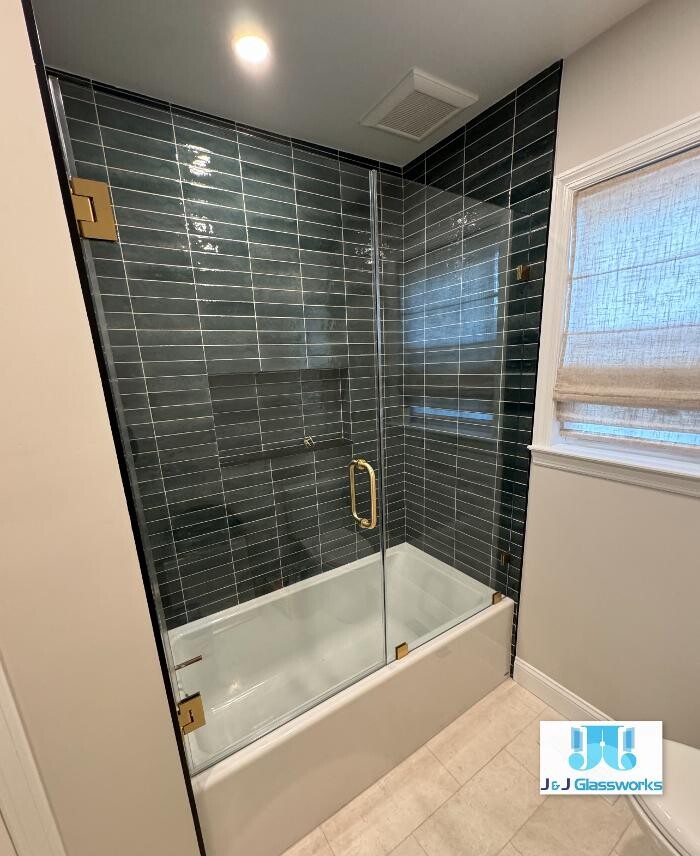 Images J & J Glassworks LLC