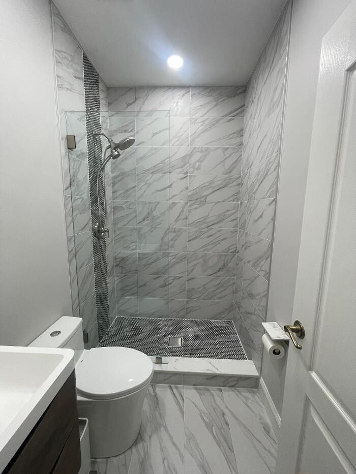 Images J & J Glassworks LLC