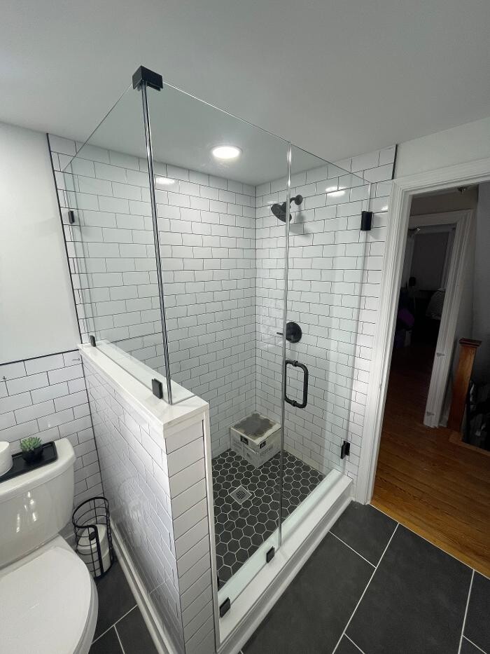 Images J & J Glassworks LLC