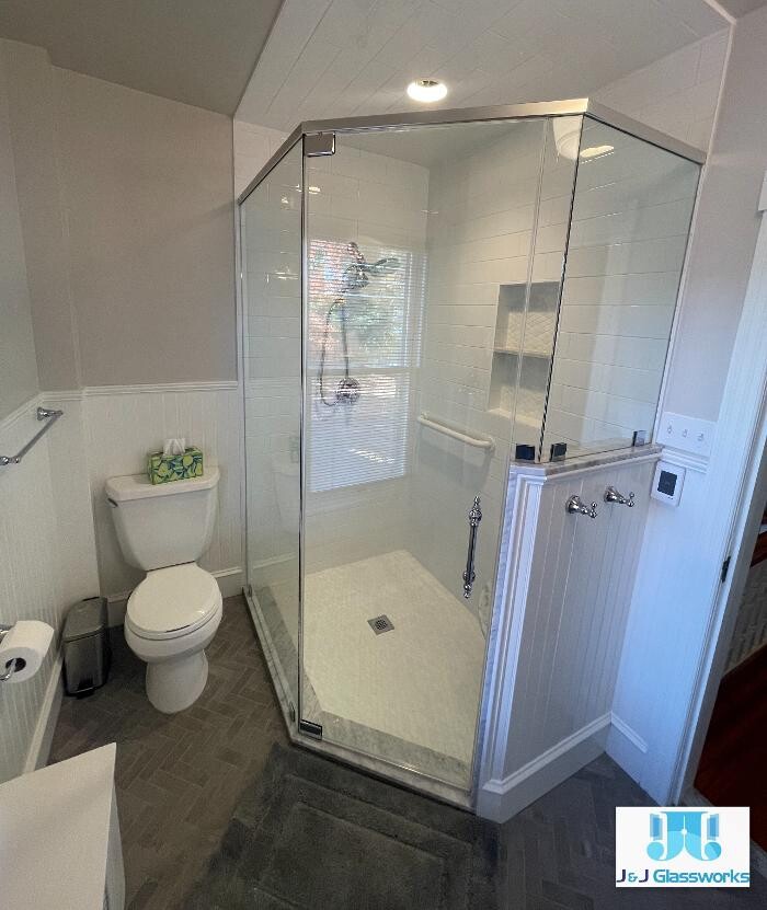 Images J & J Glassworks LLC