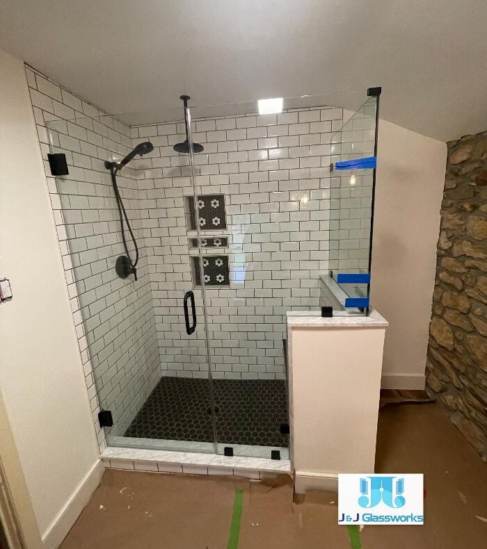 Images J & J Glassworks LLC