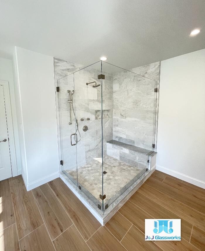 Images J & J Glassworks LLC