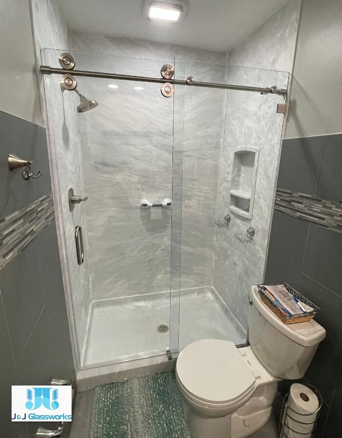 Images J & J Glassworks LLC