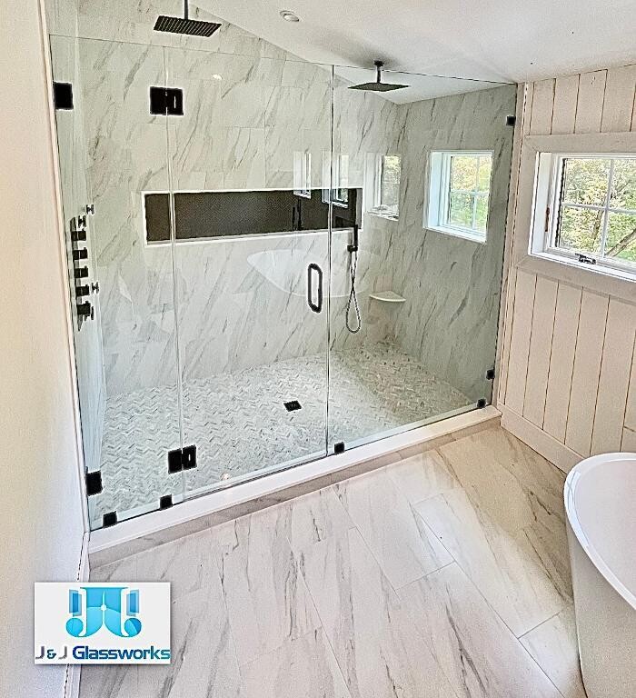 Images J & J Glassworks LLC