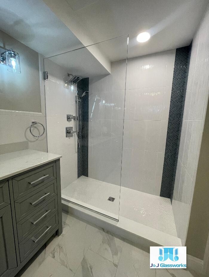 Images J & J Glassworks LLC