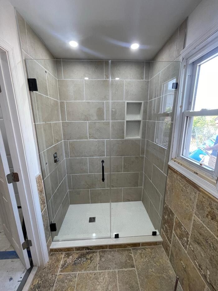 Images J & J Glassworks LLC