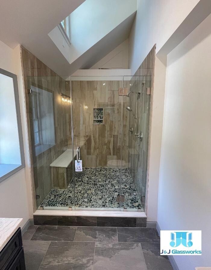 Images J & J Glassworks LLC