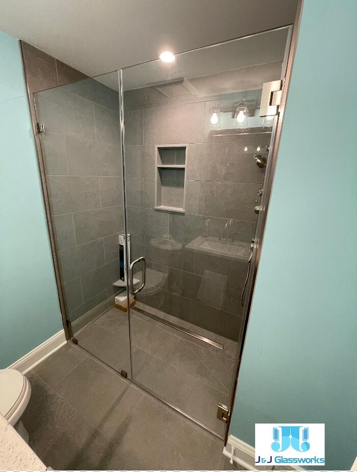 Images J & J Glassworks LLC