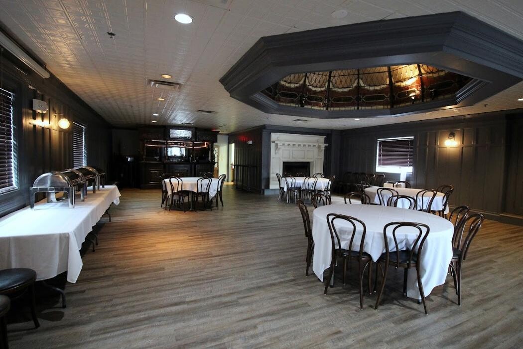 Images Beacons Restaurant