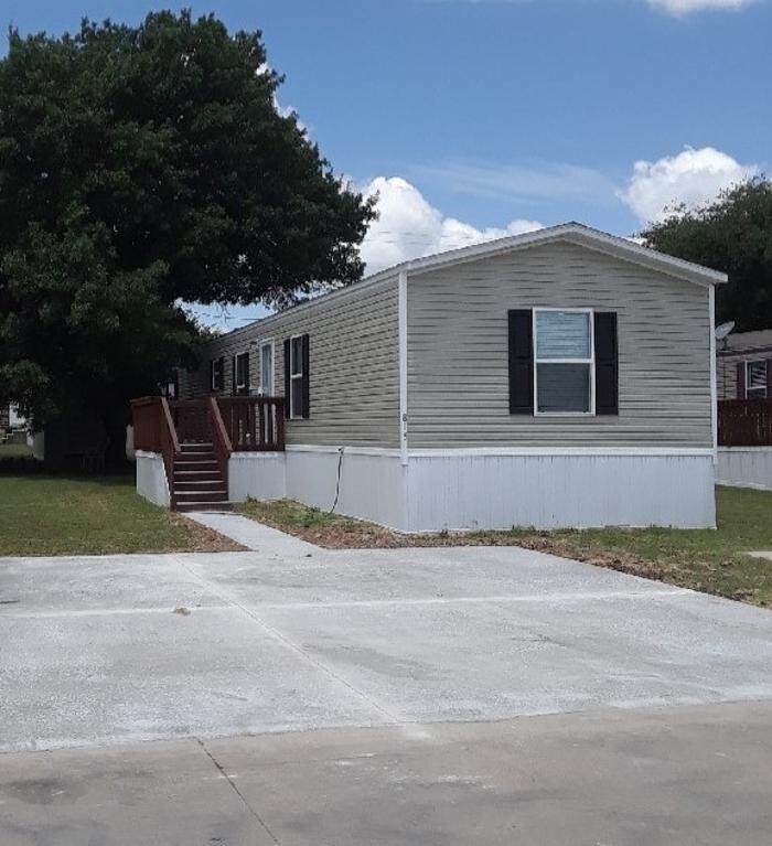 Images Benbrook Village