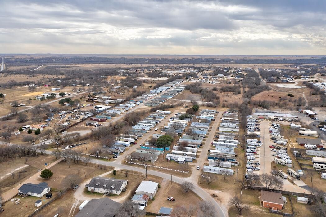 Images Benbrook Village