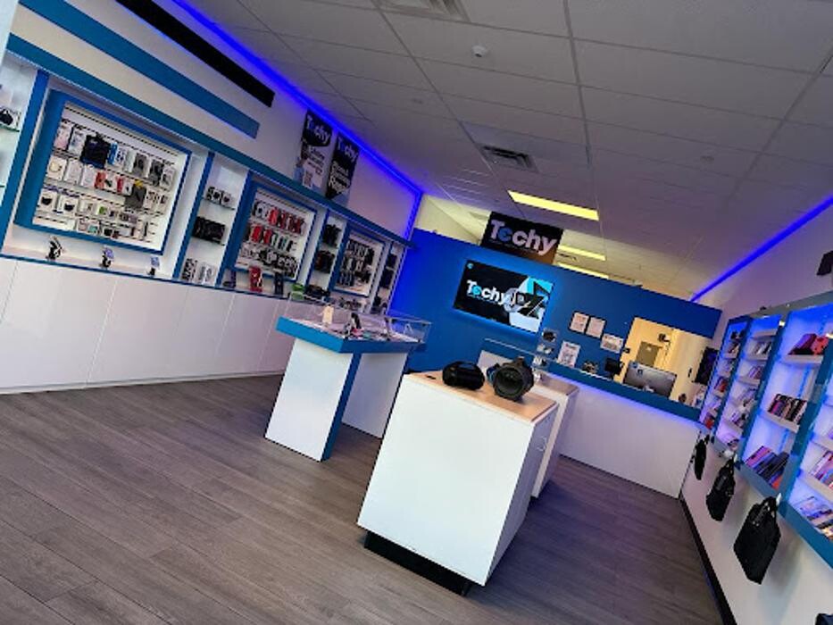 Images TECHY Doral - Buy/Repair/Sell