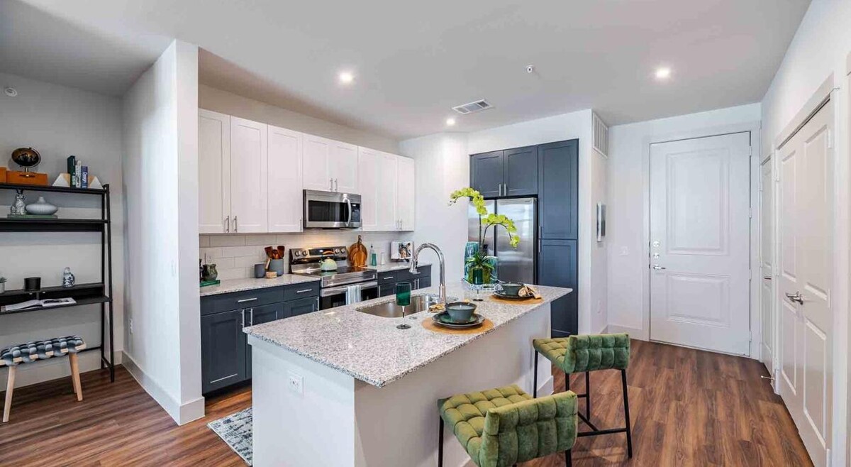 Images Prose Anna Town Square