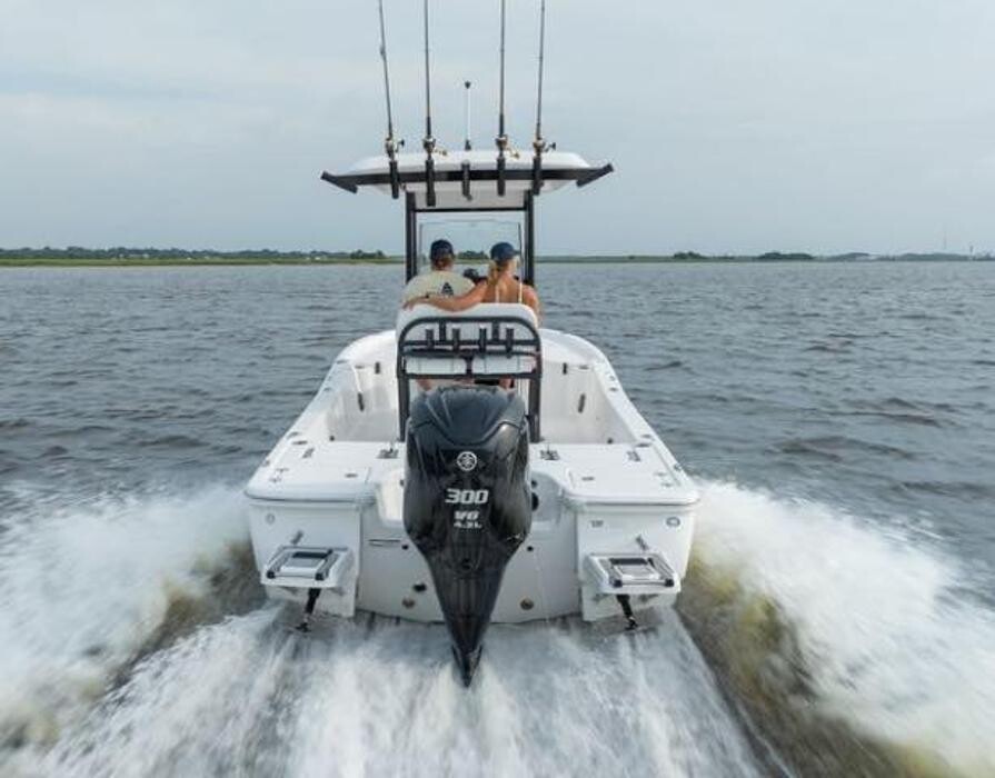 Images Boater's World Marine Center - Lake Placid