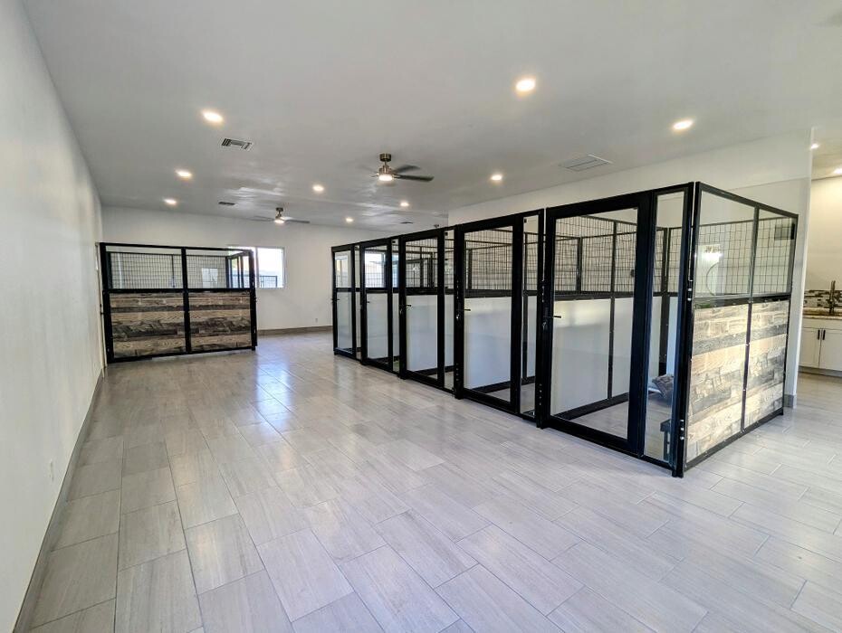Images Desert Oasis Pet Retreat