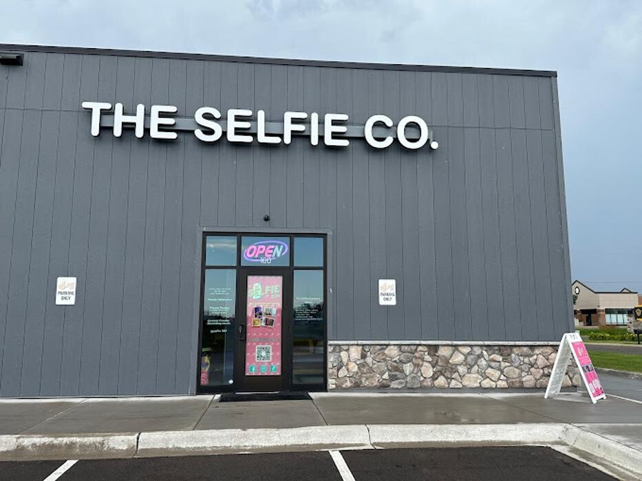 Images The Selfie Company