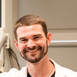 Seth MacMahon, MD Logo