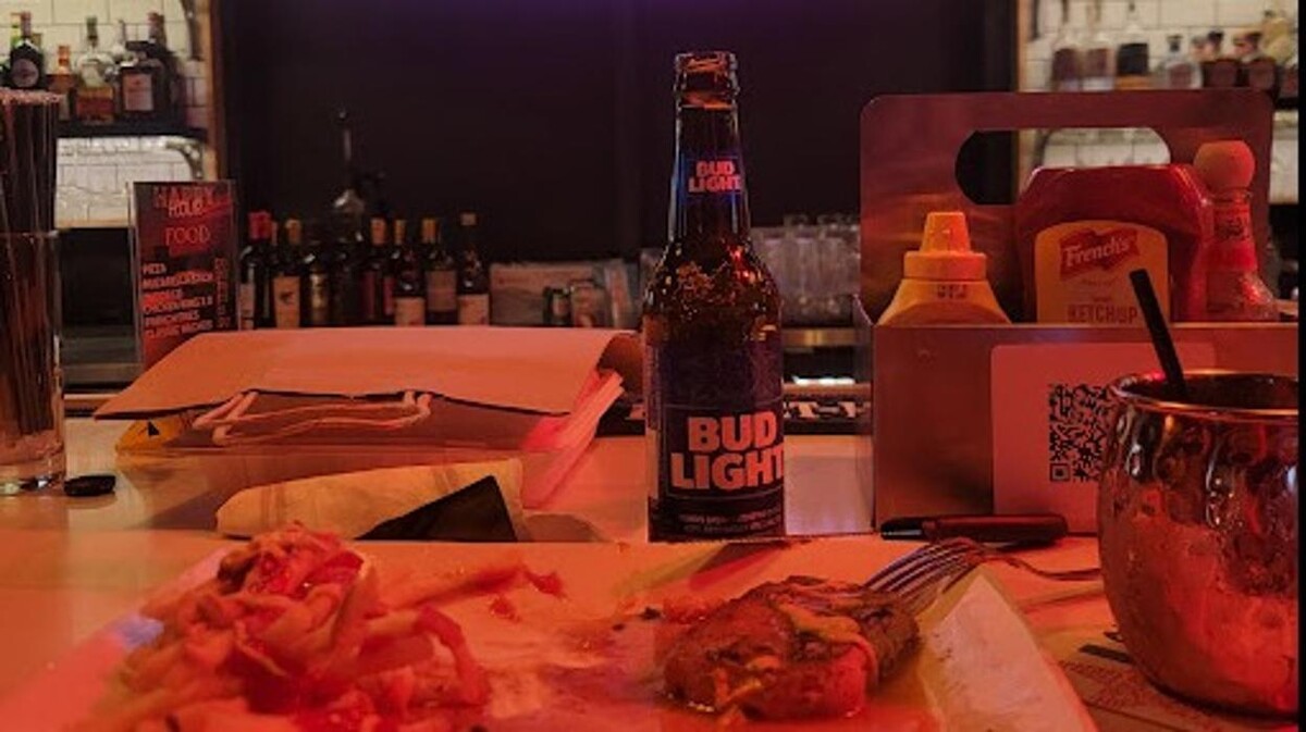 Images Wynballs Billiards Bar & Grill Miami