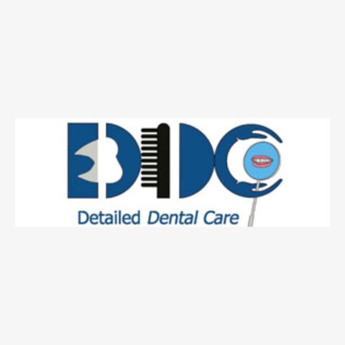 Detailed Dental Care Logo