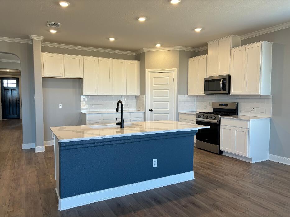 Images Borders Painting LLC