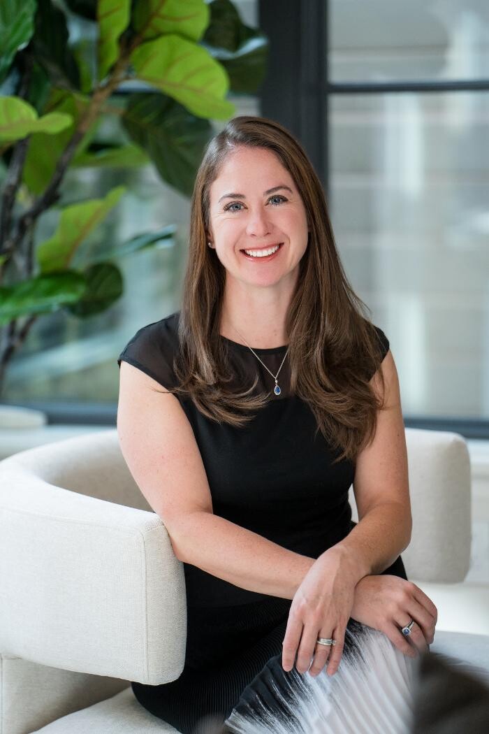 Images LIV Sotheby's International Realty - Lindsay McBride