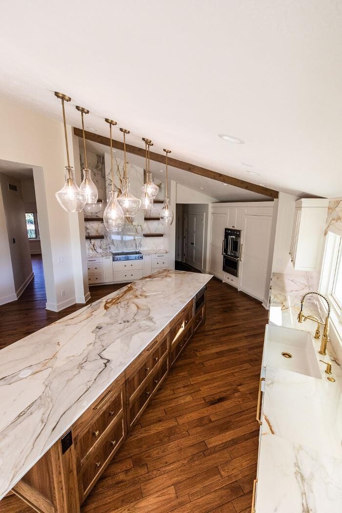 Images Wood Trends Inc.