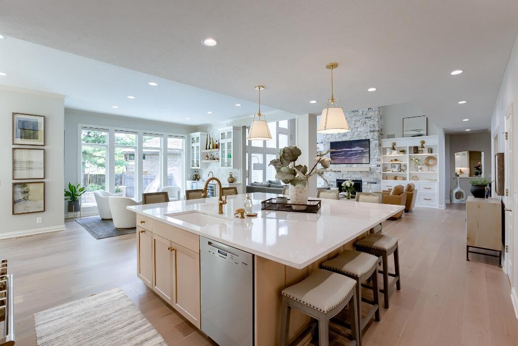 Images Wood Trends Inc.