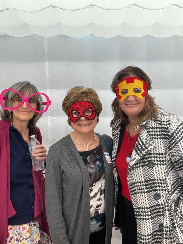 Images Powell-Barefoot Agency INC