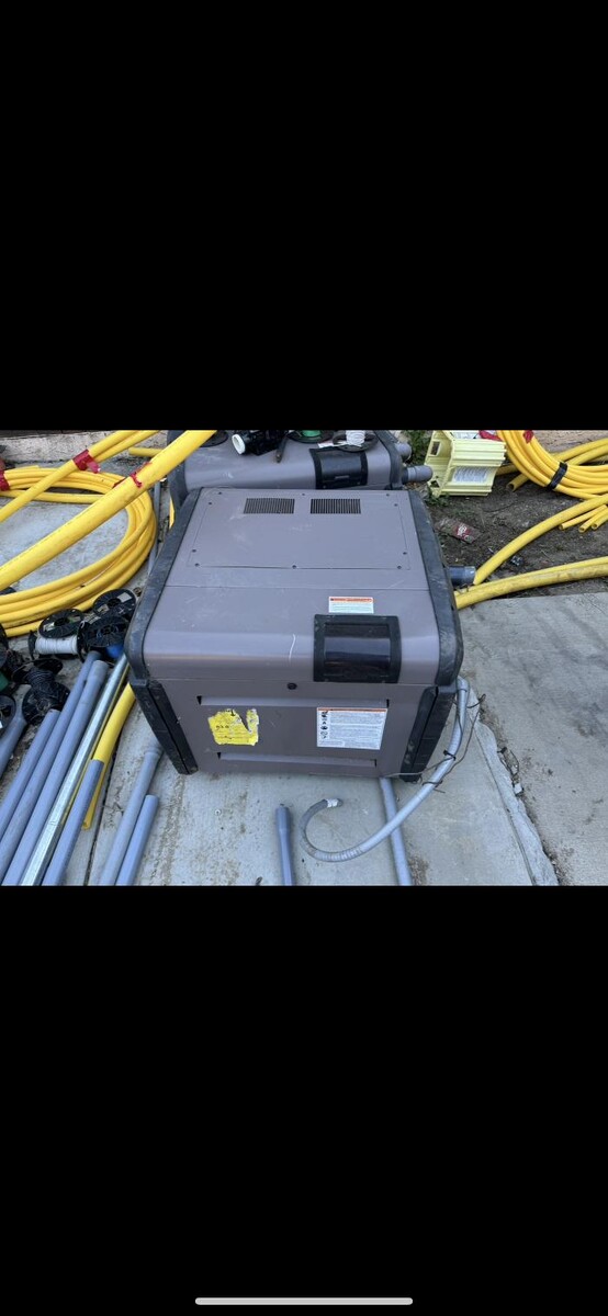 Images DLS Pools Inc.