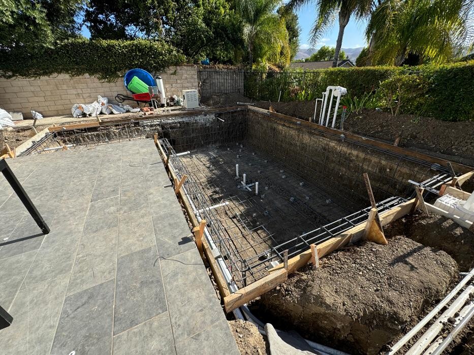Images DLS Pools Inc.