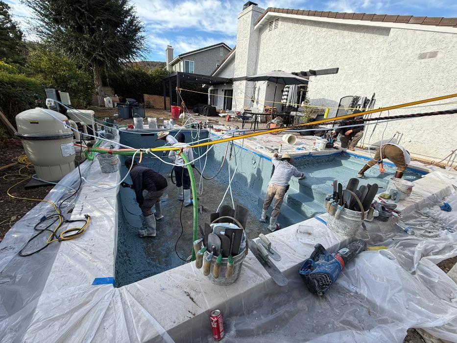 Images DLS Pools Inc.
