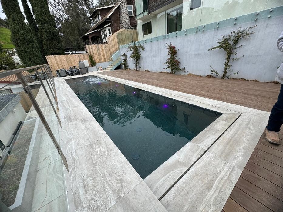 Images DLS Pools Inc.