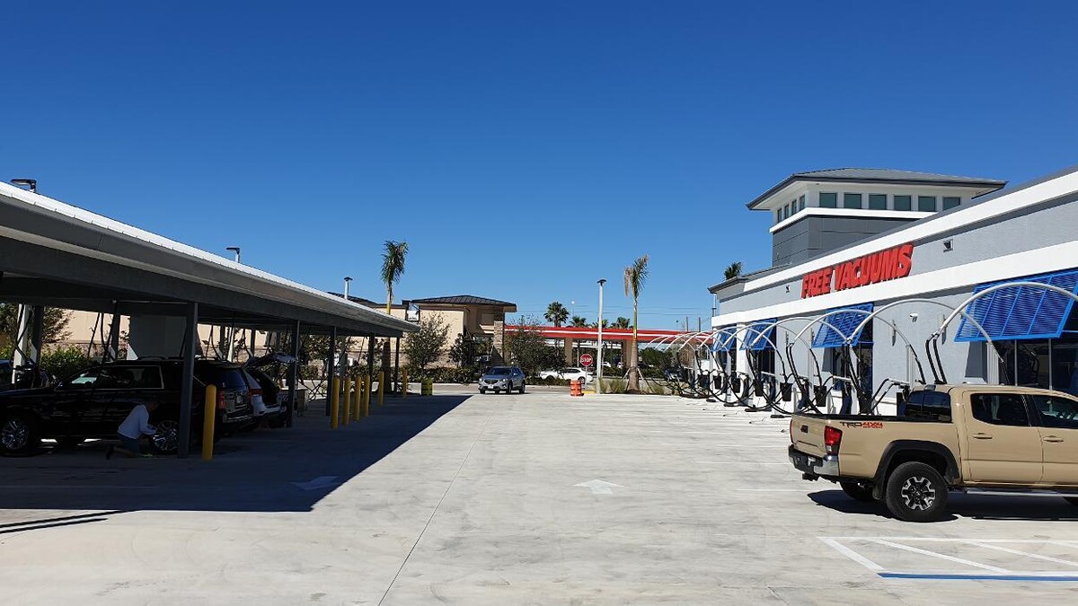 Images Snappy Car Wash