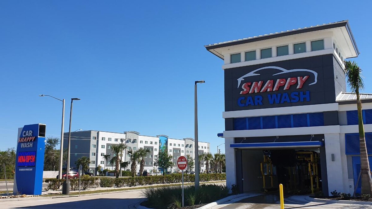 Images Snappy Car Wash