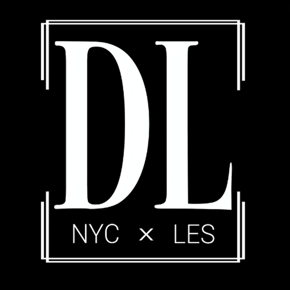 The DL Logo