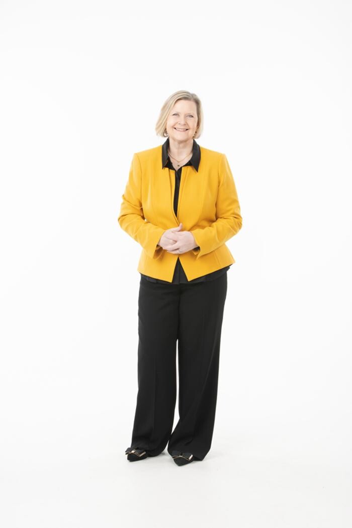 Images Julie Sabby, Vikings Homes brokered by eXp Realty
