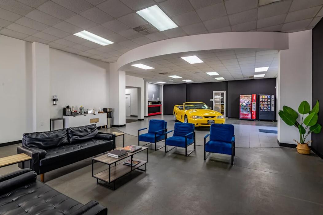 Images M&J Auto Sales and Service LLC