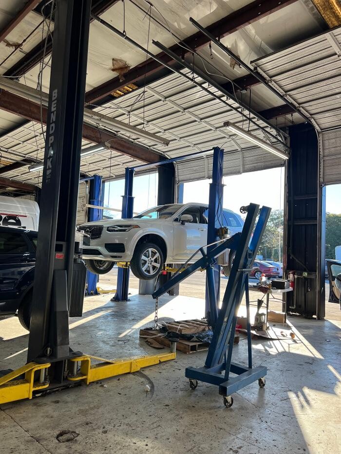 Images M&J Auto Sales and Service LLC
