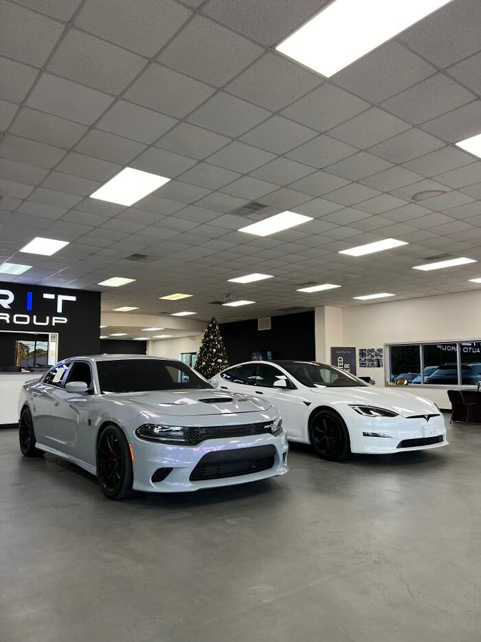 Images M&J Auto Sales and Service LLC