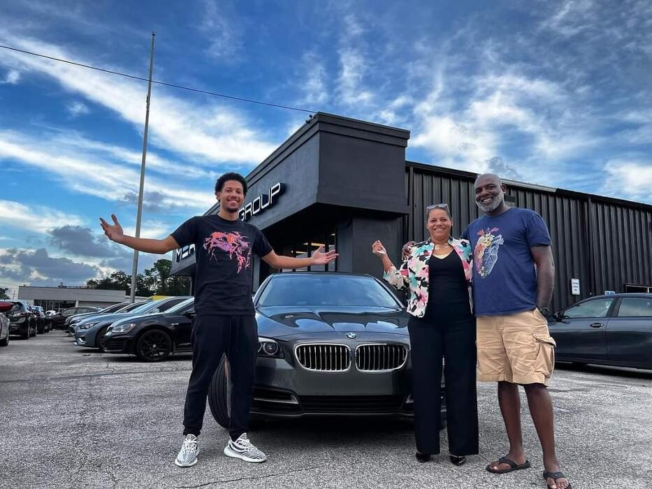 Images M&J Auto Sales and Service LLC
