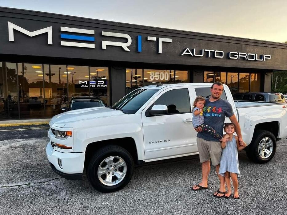 Images M&J Auto Sales and Service LLC