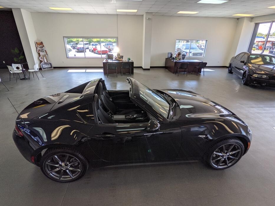 Images M&J Auto Sales and Service LLC