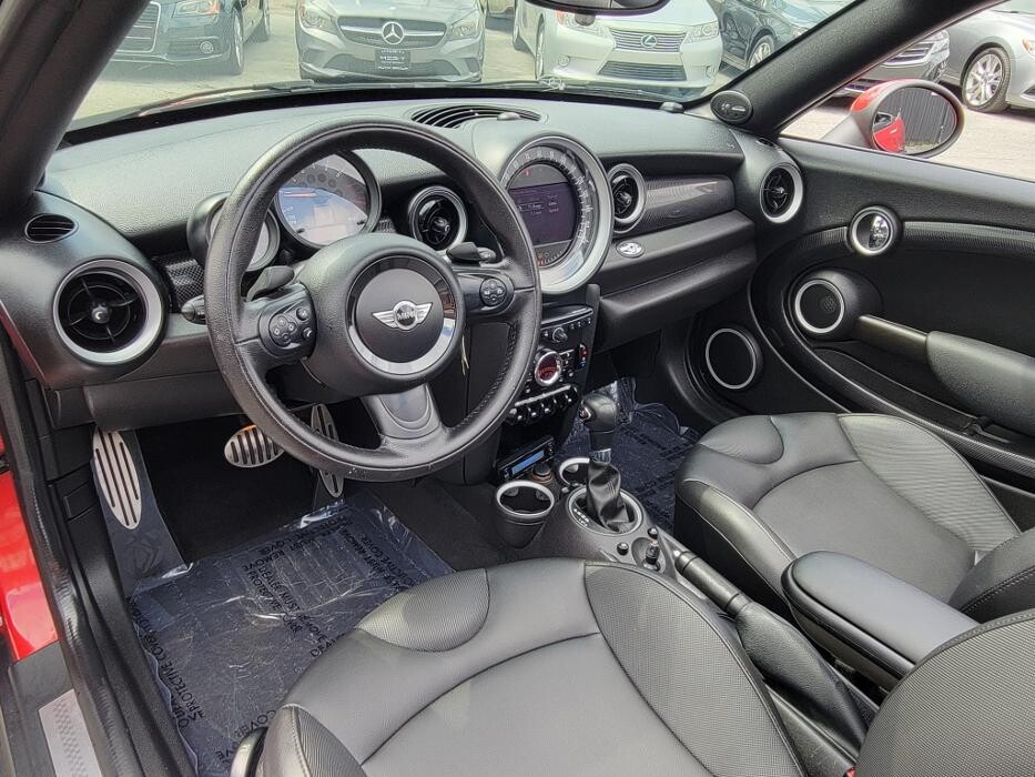 Images M&J Auto Sales and Service LLC
