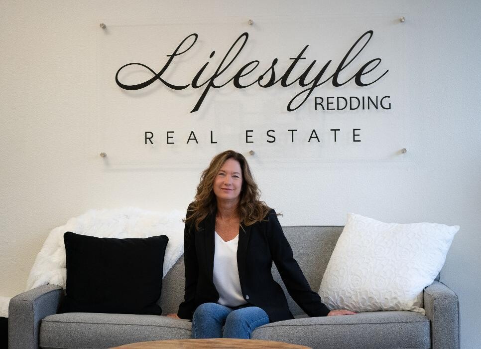 Images Lifestyle Redding Real Estate - Kristin Minugh