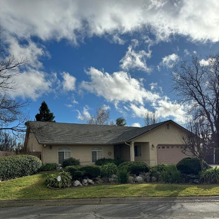 Images Lifestyle Redding Real Estate - Kristin Minugh