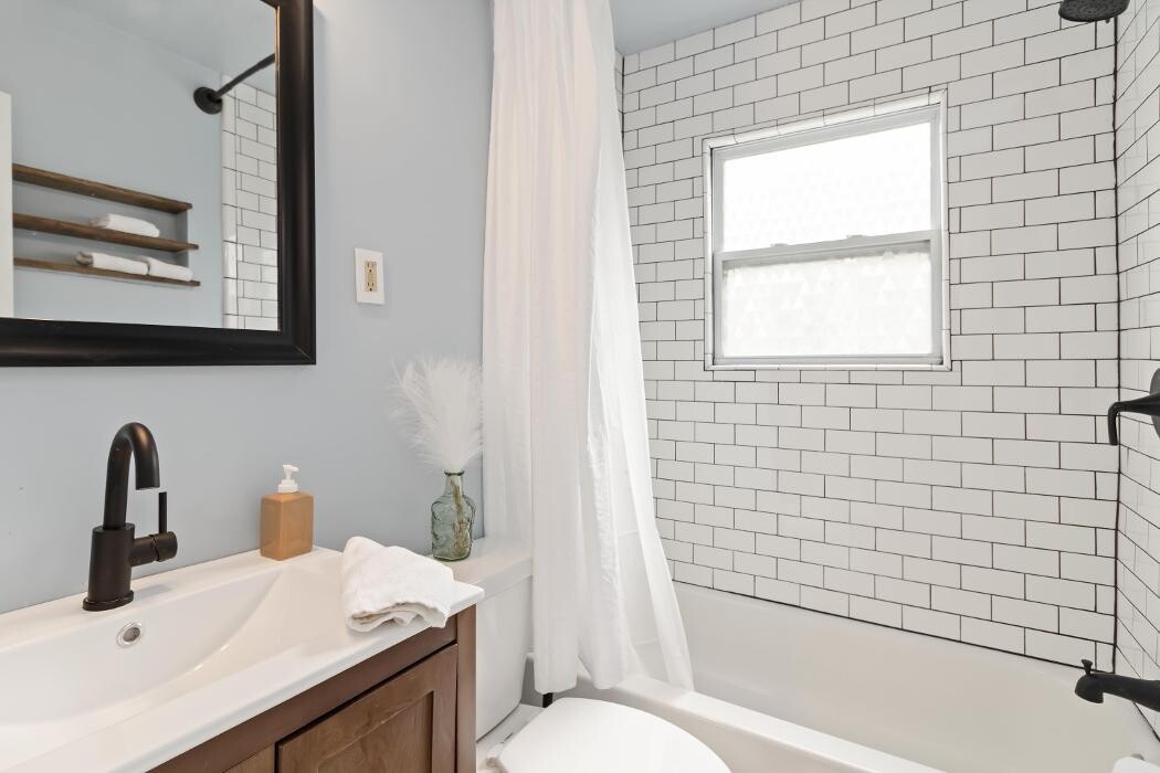 Images Stephanie Purrington-Purrington Homes